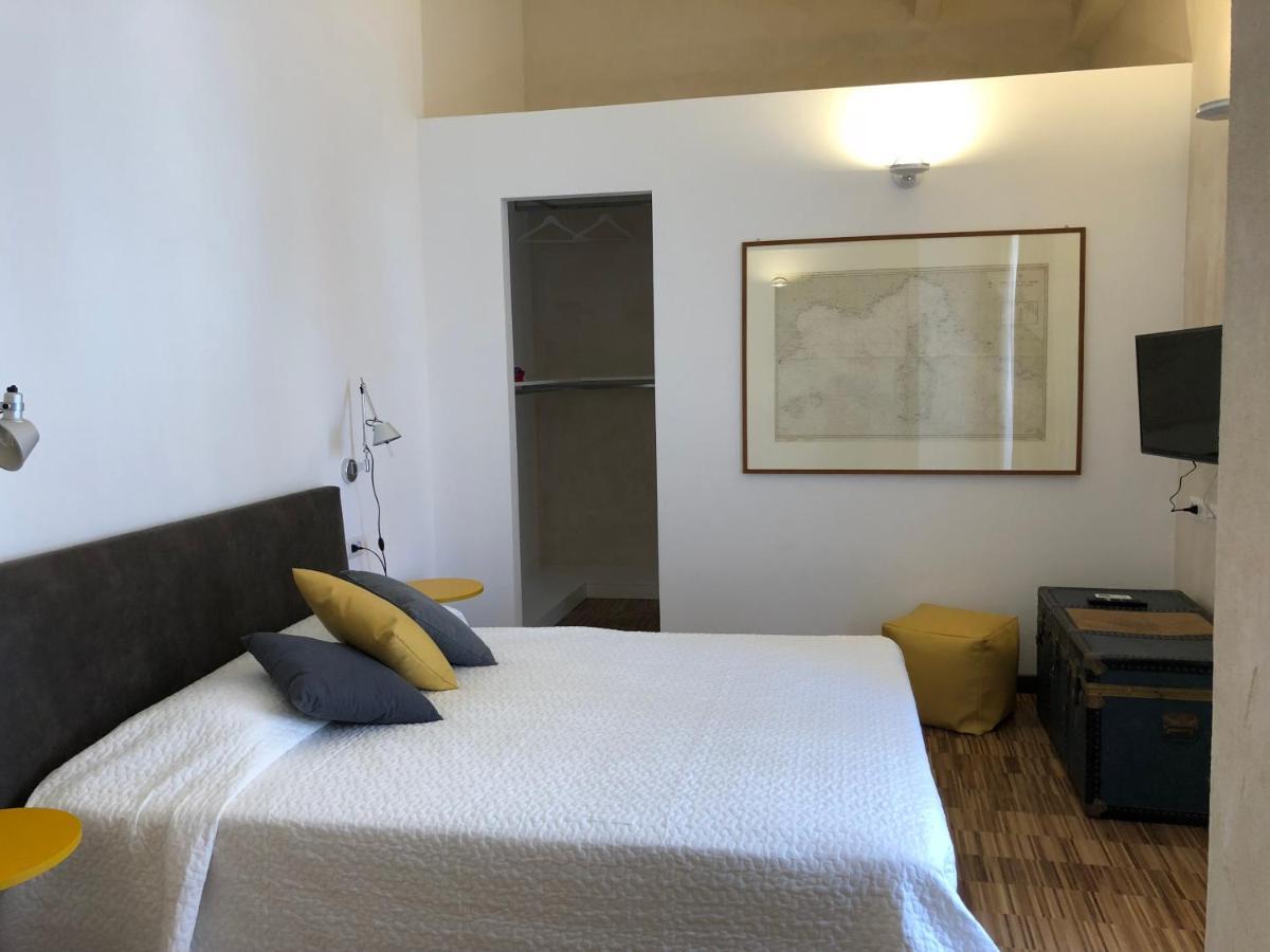 B&B Mare Di Fuori Стинтино Экстерьер фото